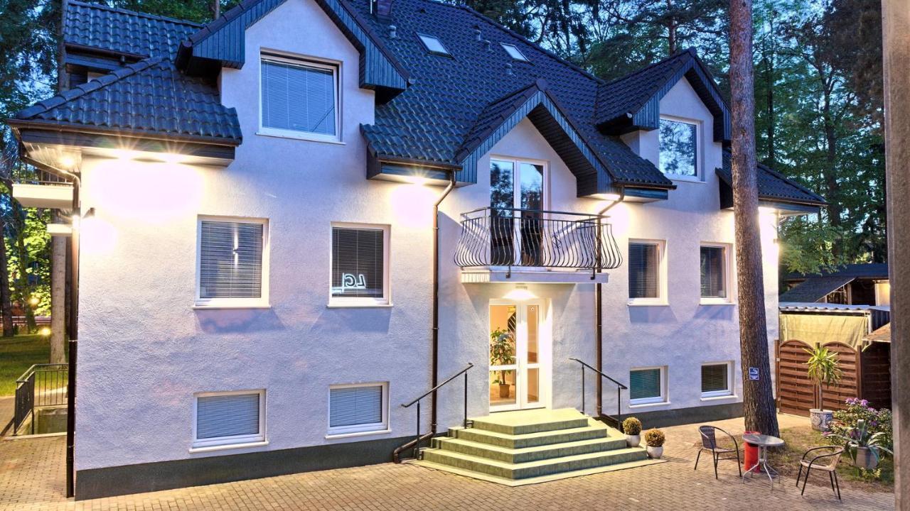 Lc Pokoje & Apartamenty Поберово Экстерьер фото